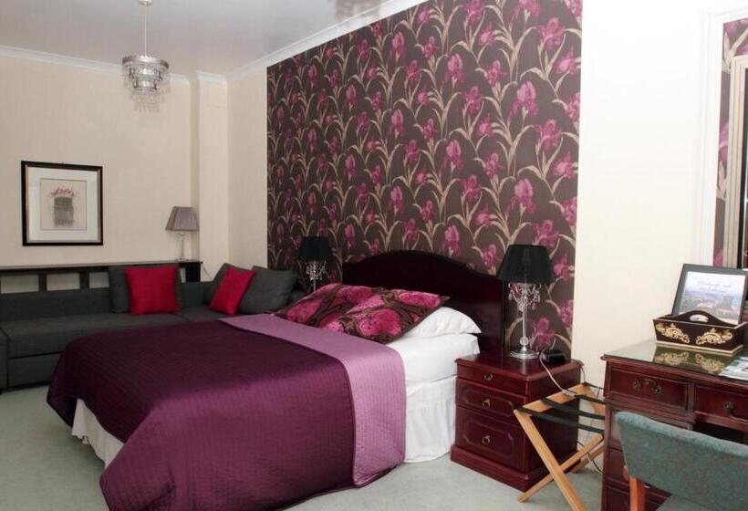 חדר אקזקיוטיב, Thistle