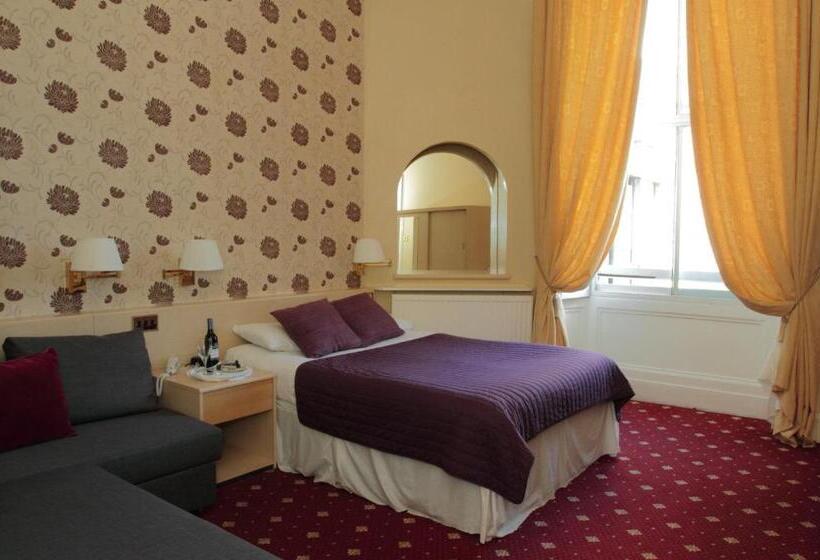 חדר אקזקיוטיב, Thistle