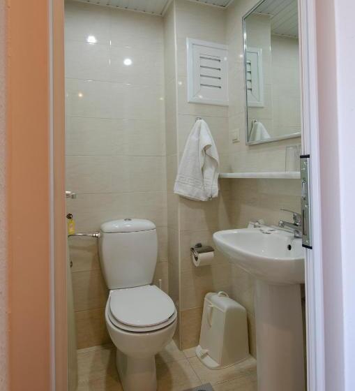 اتاق استاندارد سه نفره, Tropical Sol