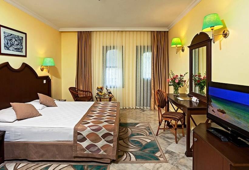 غرفة كلوب, Belconti Resort