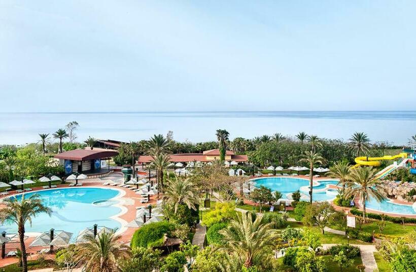 غرفة قياسية مطلّة علي البحر, Belconti Resort
