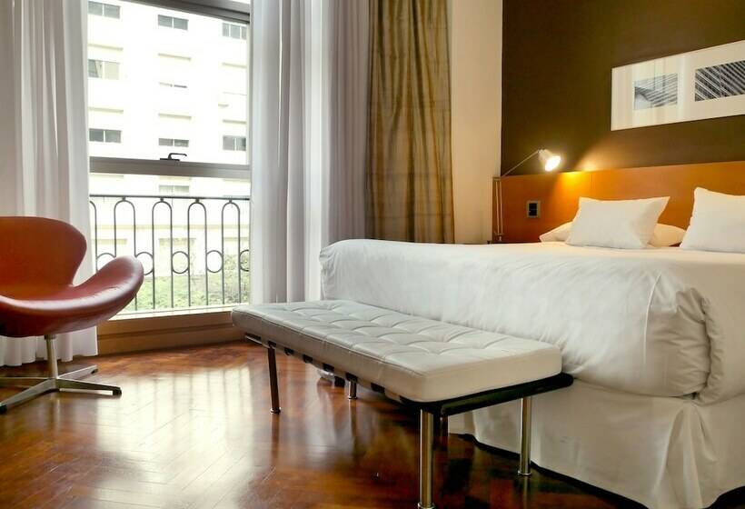 اتاق اجرایی, 725 Continental