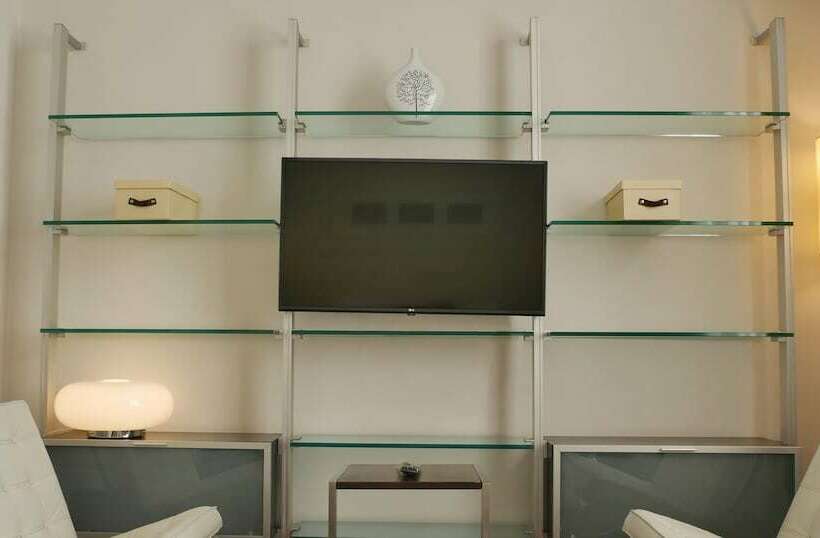 سوییت, 725 Continental