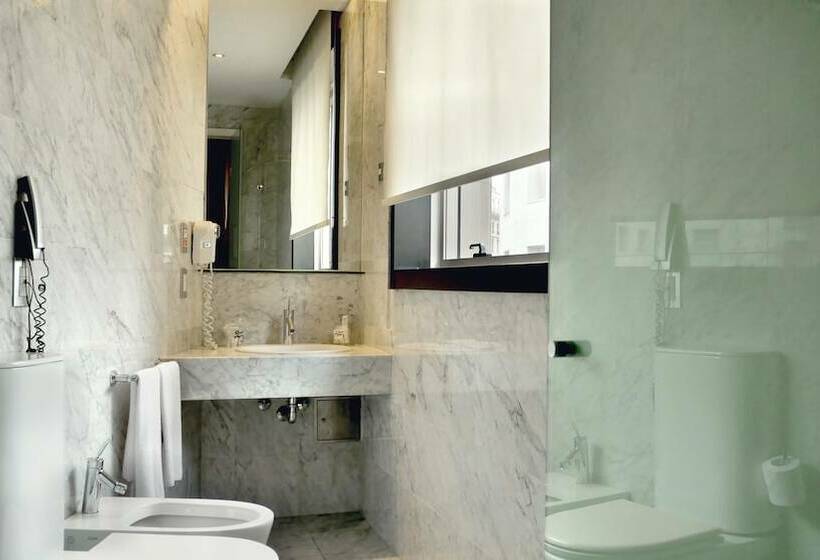 اتاق سوپریور یک تخته, 725 Continental