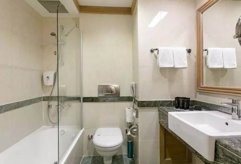 اتاق خانوادگی با چشم‌انداز جانبی دریا, Dobedan Beach Resort Comfort