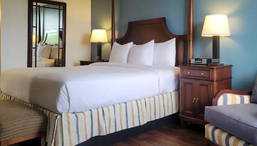 اتاق کلاسیک با تخت دونفره, Fort Lauderdale Grand