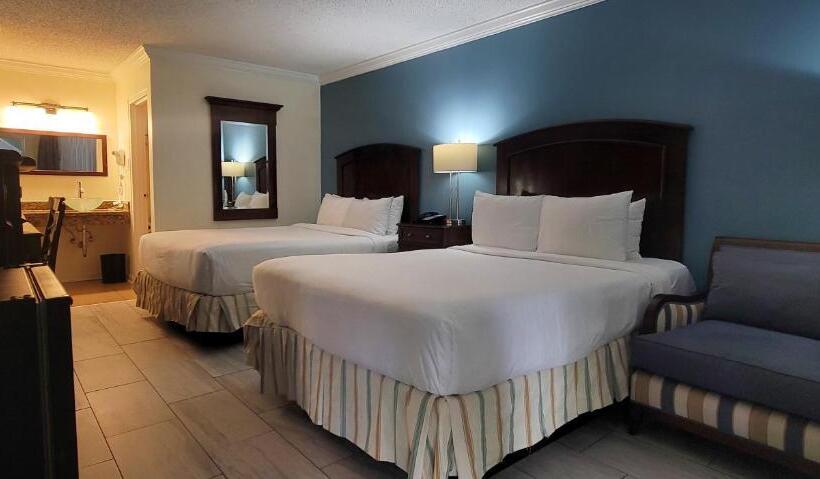 Номер Классический Вид на Бассейн, Fort Lauderdale Grand