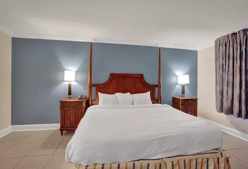 سوئیت برای معلولان, Fort Lauderdale Grand