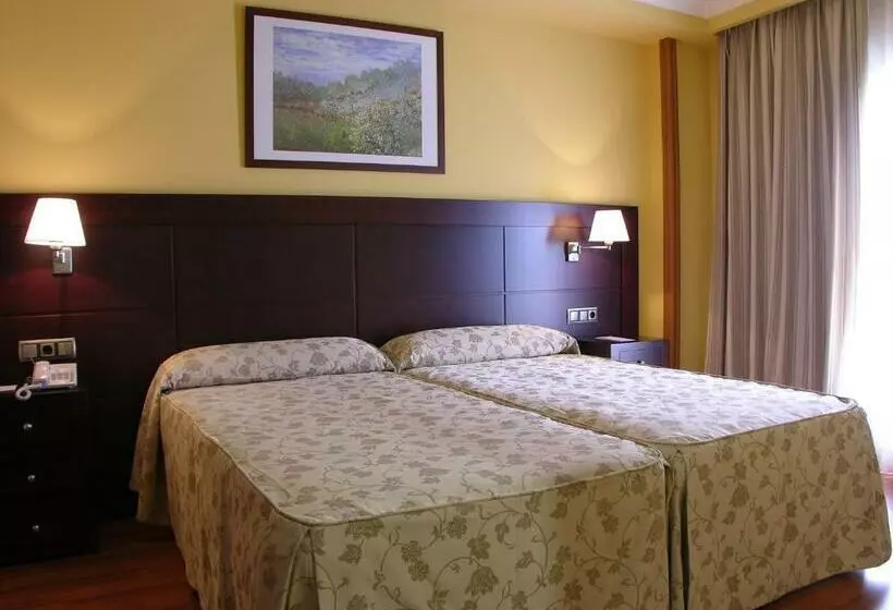 اتاق استاندارد برای معلولان, II Castillas Ávila