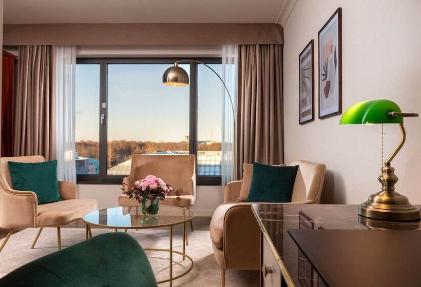 جناح إدارى, Jw Marriott Hotel Berlin