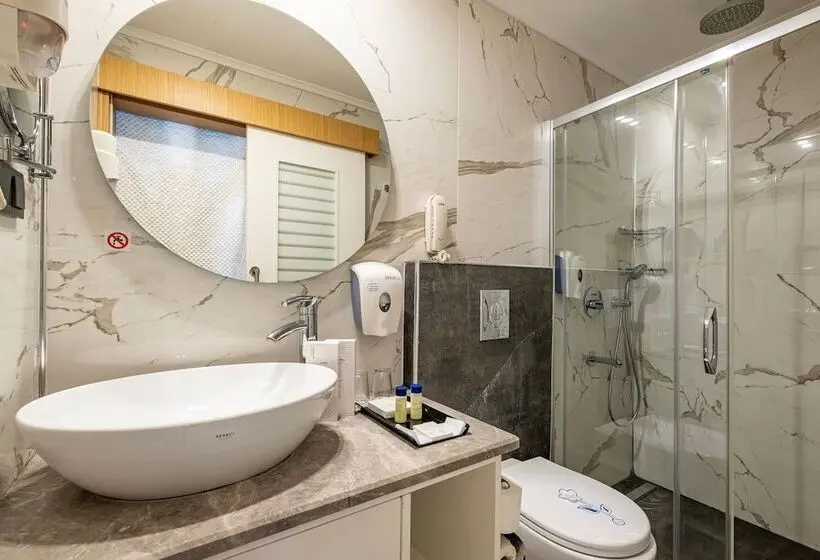 Standard swim-up room, Long Beach Alanya   Ultra All Inclusive
