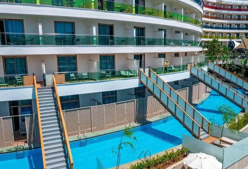 اتاق استاندارد سه تخته با چشم‌انداز استخر, Long Beach Alanya   Ultra All Inclusive