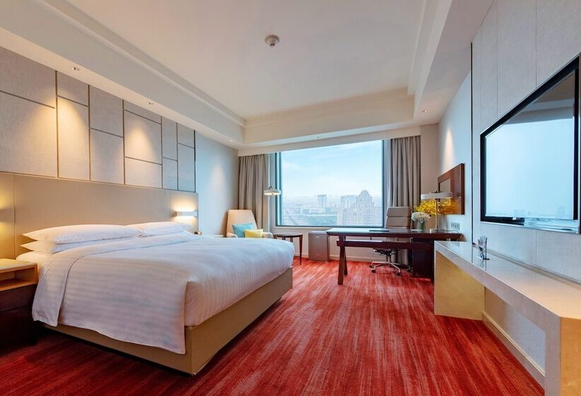 Номер Клуб, Renaissance Suzhou