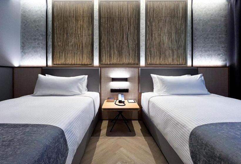 Family Suite, Royal Signature