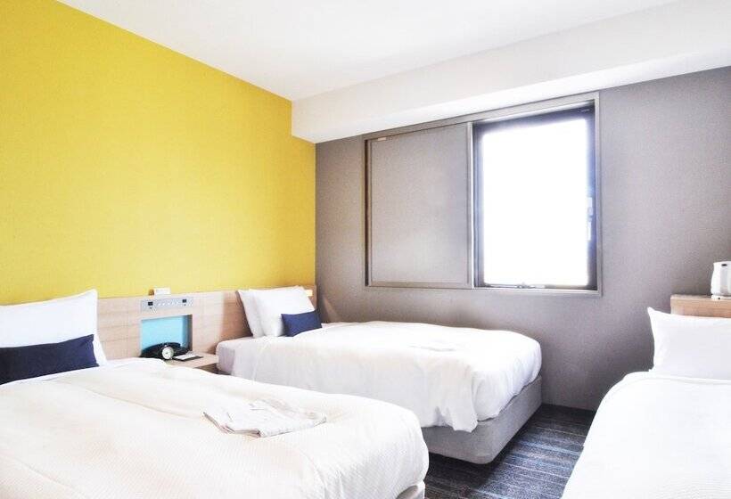 غرفة قياسية ثلاثية, Sotetsu Grand Fresa Osaka Namba