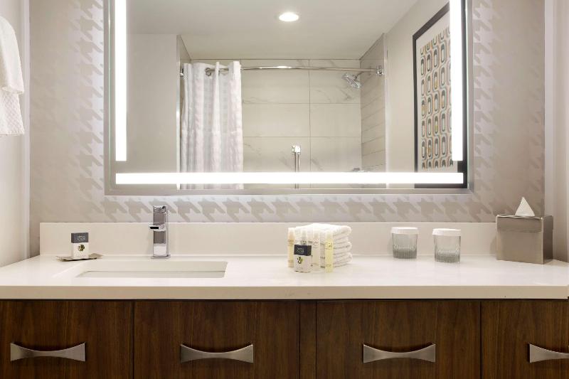 스탠다드 룸 킹사이즈 침대, American Hotel Atlanta Downtown, Tapestry Collection Hilton