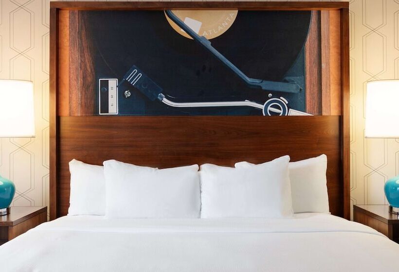 스탠다드 룸 더블 침대, American Hotel Atlanta Downtown, Tapestry Collection Hilton