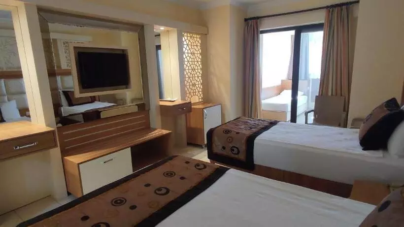 ファミリールーム, Oz Hotels Incekum Beach