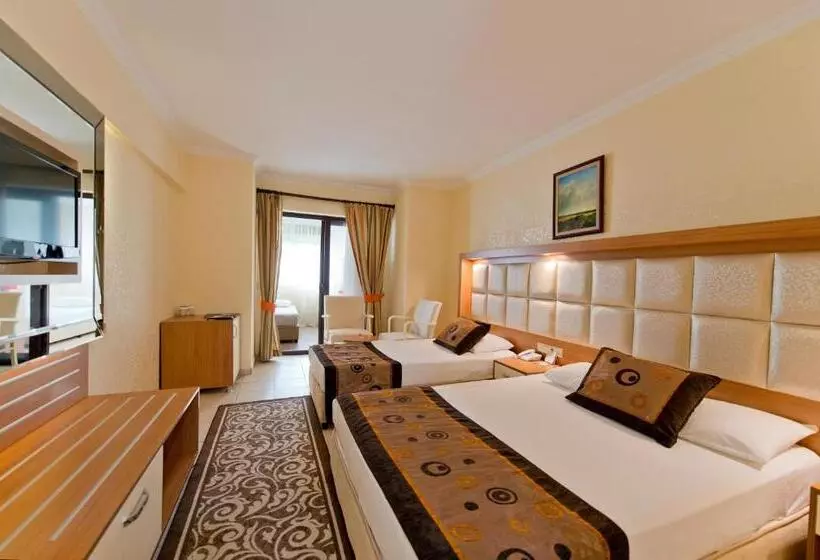 ファミリールーム, Oz Hotels Incekum Beach