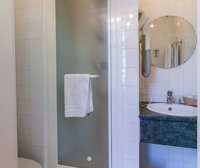 اتاق استاندارد اینتریور, Avenue Hotel By F Hotels