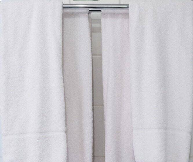 اتاق استاندارد با بالکن, Avenue Hotel By F Hotels