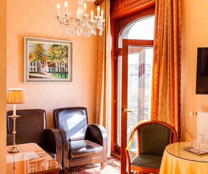 Номер Стандарт с Балконом, Avenue Hotel By F Hotels