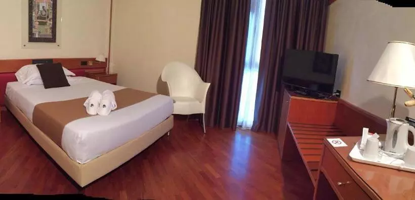 キングサイズベッドのクラシックルーム, Best Western Hotel Dei Cavalieri