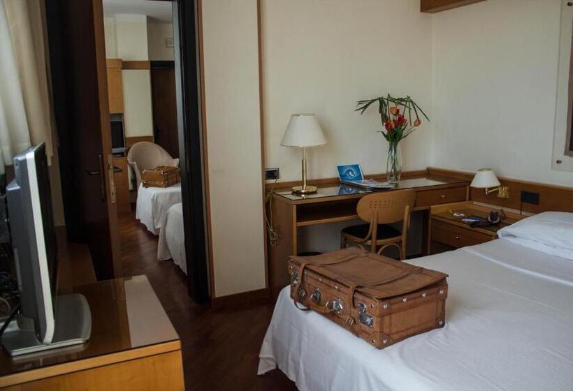 غرفة عائلية, Best Western Hotel Dei Cavalieri