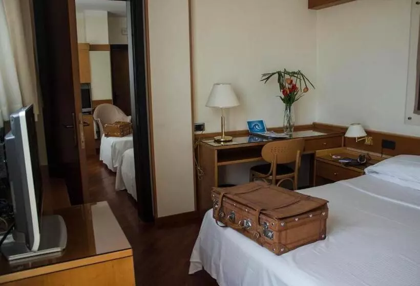 ファミリールーム, Best Western Hotel Dei Cavalieri