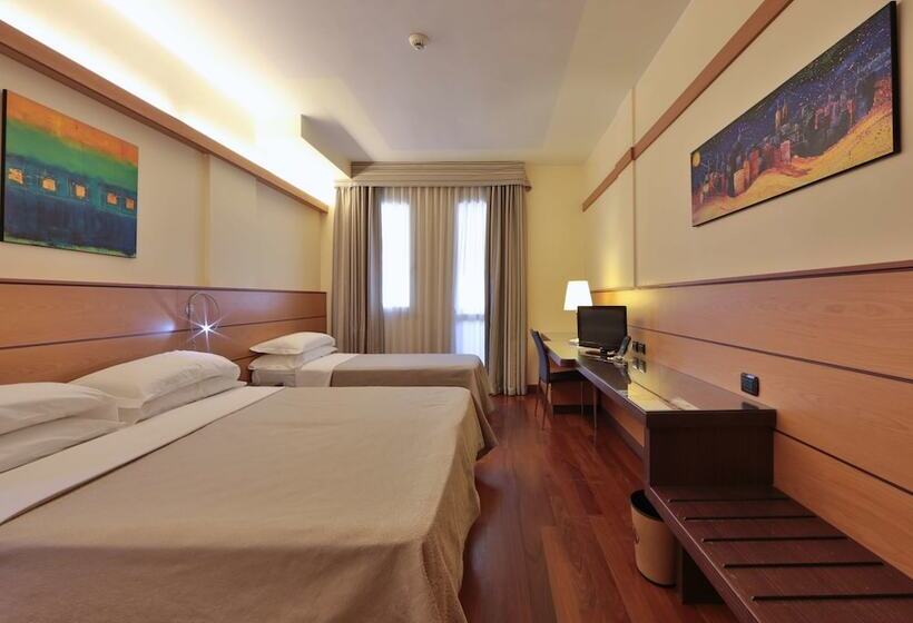 غرفة عائلية, Best Western Hotel Dei Cavalieri