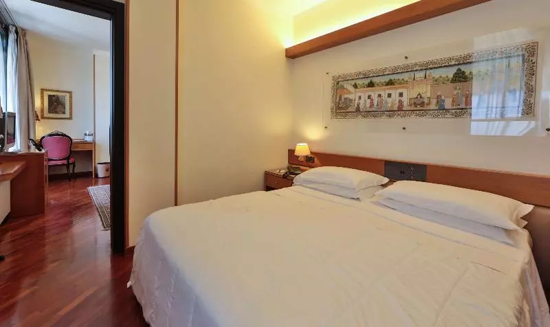 キングサイズベッドのジュニアスイート, Best Western Hotel Dei Cavalieri