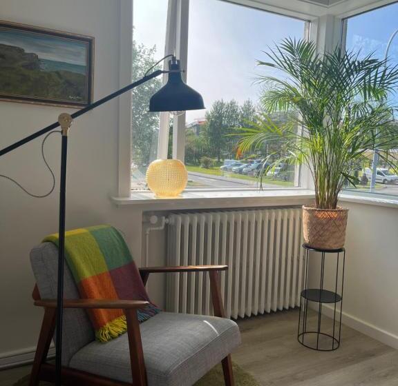 Standart Tek Kişilik Oda, Flóki By Guesthouse Reykjavík