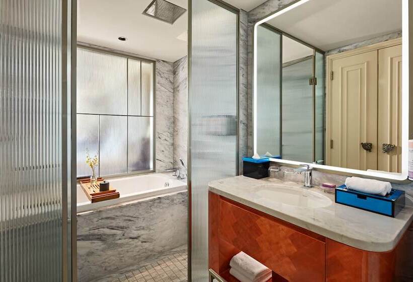 اتاق پرمیوم, Mövenpick Hotel Hanoi Centre