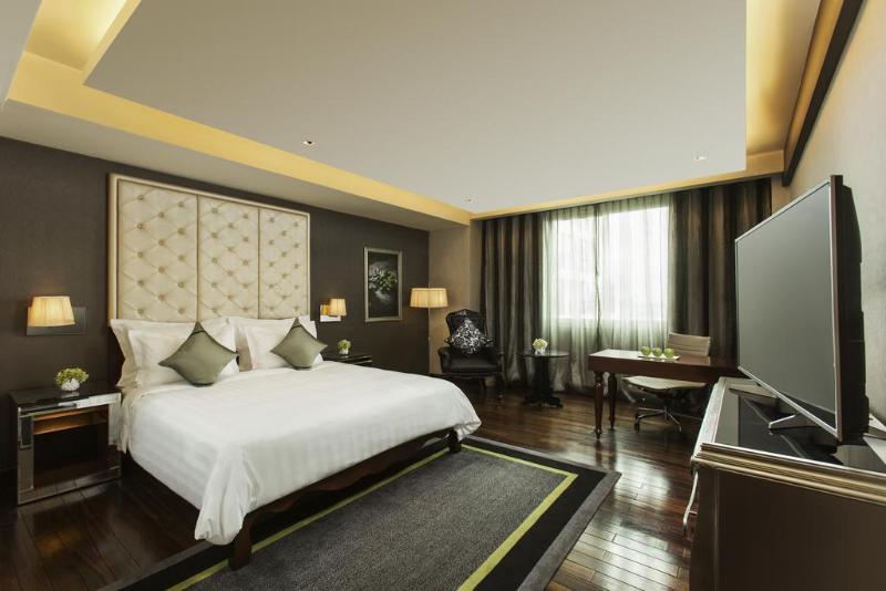 اتاق لوکس با تخت بزرگ, Mövenpick Hotel Hanoi Centre