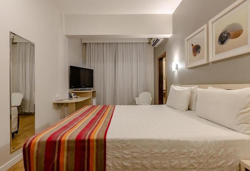 スタンダードルーム, Pires