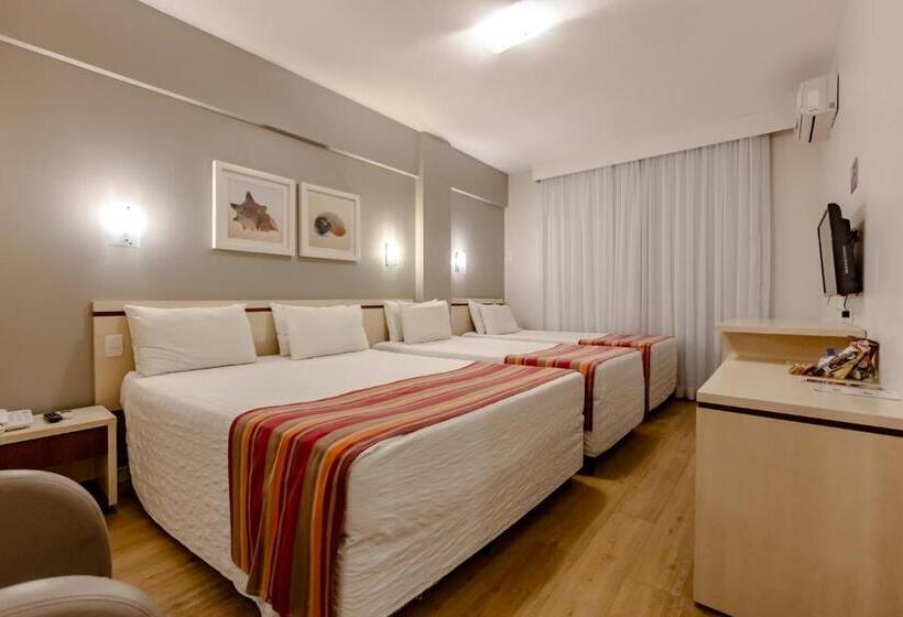 スタンダード４人部屋, Pires