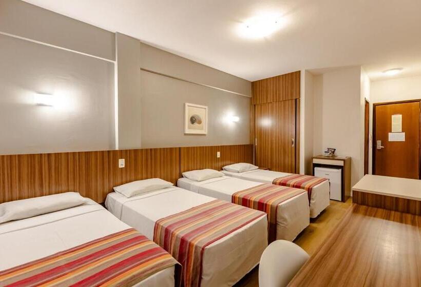 スタンダード４人部屋, Pires