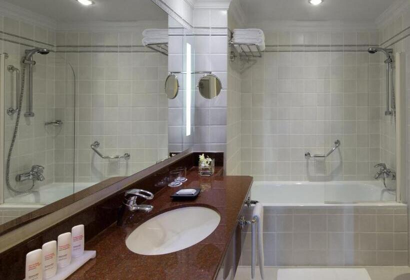 اتاق سوپریور, Radisson Blu Hotel, Muscat