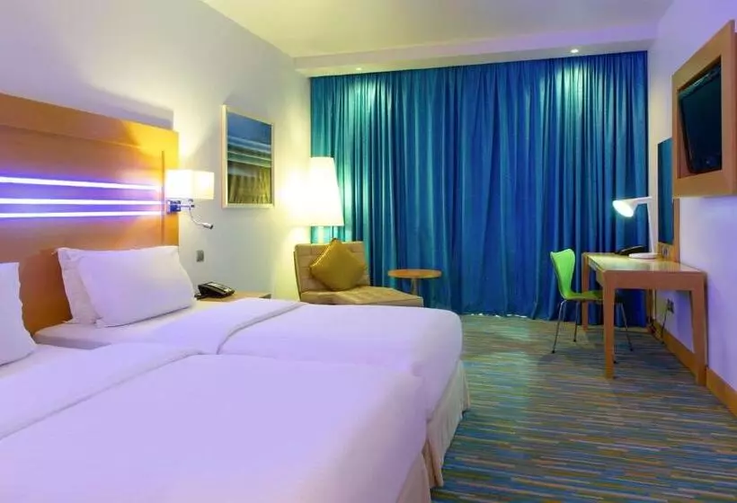スーペリアールーム, Radisson Blu Hotel, Muscat
