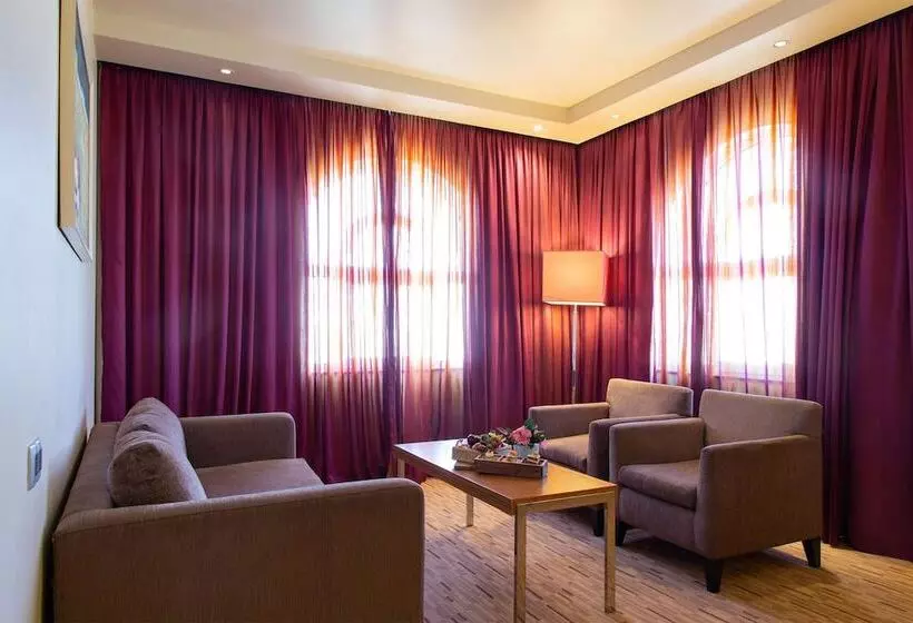 スイート, Radisson Blu Hotel, Muscat