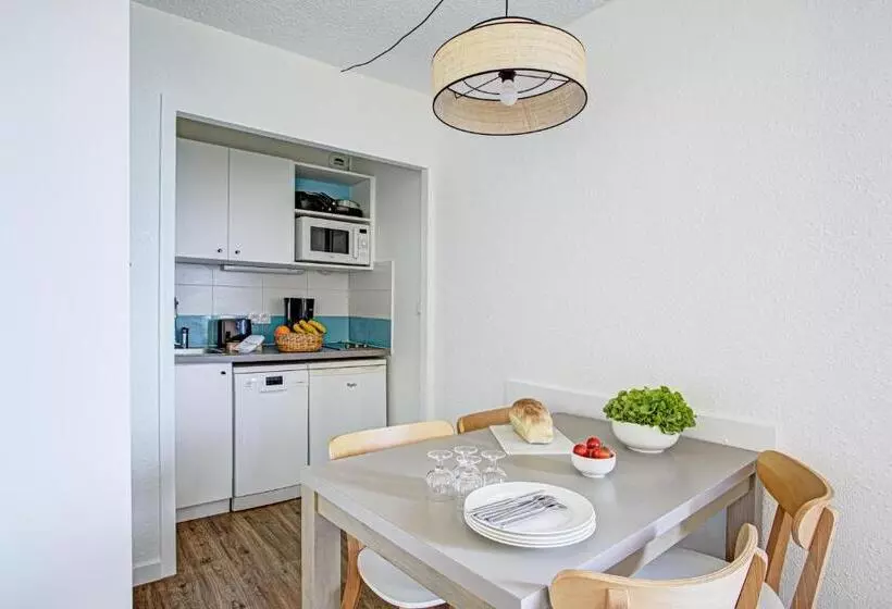 Superior Studio Sea View, Residence Pierre & Vacances Les Balcons De Collioure