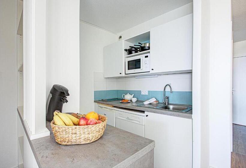 Superior studio with terrace, Residence Pierre & Vacances Les Balcons De Collioure