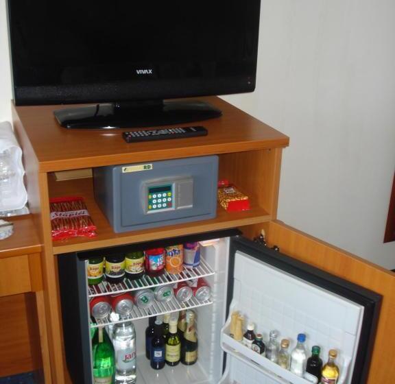 古典房间, Rosina