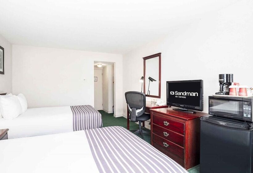 스탠다드 룸 더블 침대 2개, Sandman Inn Smithers