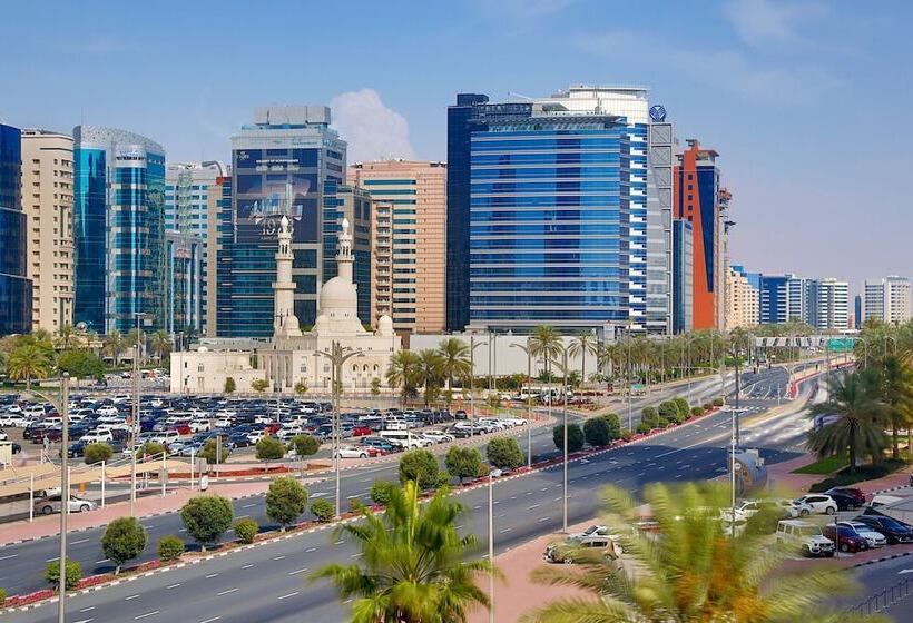 اتاق لوکس با چشمانداز شهر, Sheraton Dubai Creek Hotel & Towers