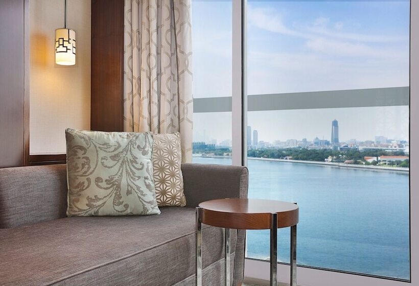 اتاق لوکس با چشمانداز, Sheraton Dubai Creek Hotel & Towers