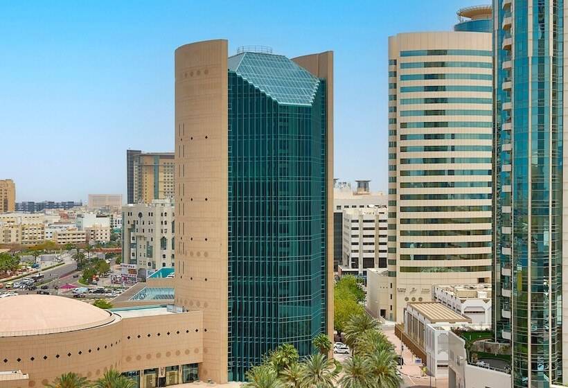 اتاق کلاب, Sheraton Dubai Creek Hotel & Towers