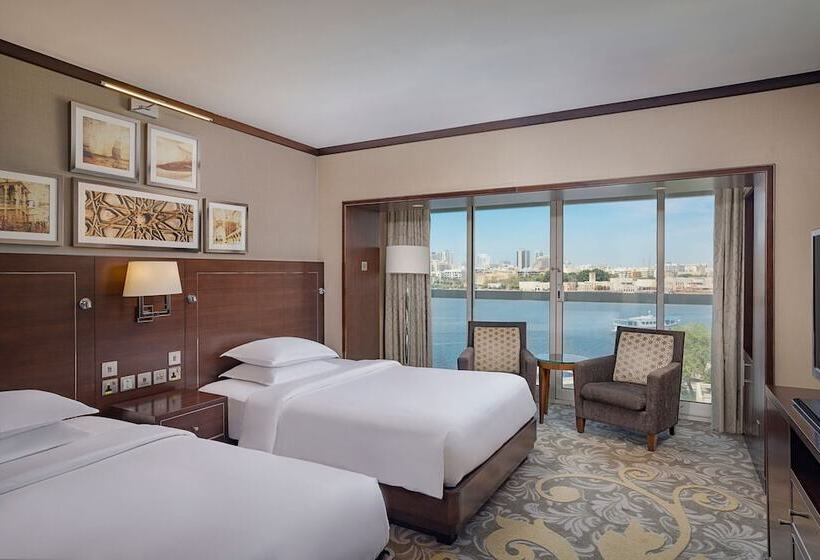 سوییت اجرایی, Sheraton Dubai Creek Hotel & Towers