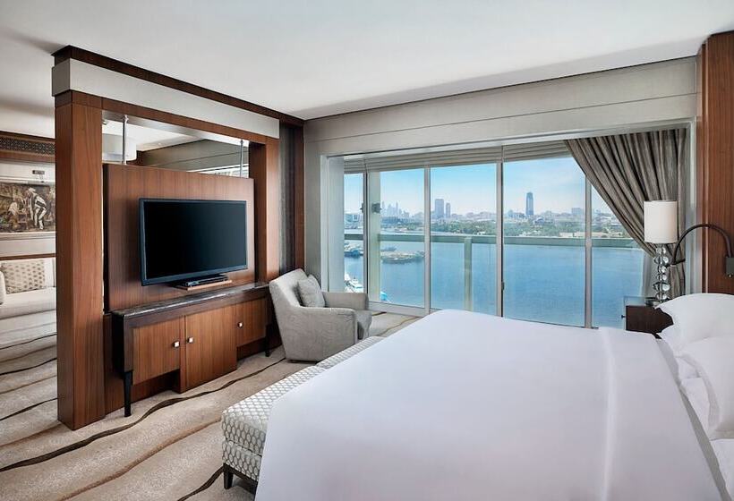 سوئیت پرزیدنت, Sheraton Dubai Creek Hotel & Towers
