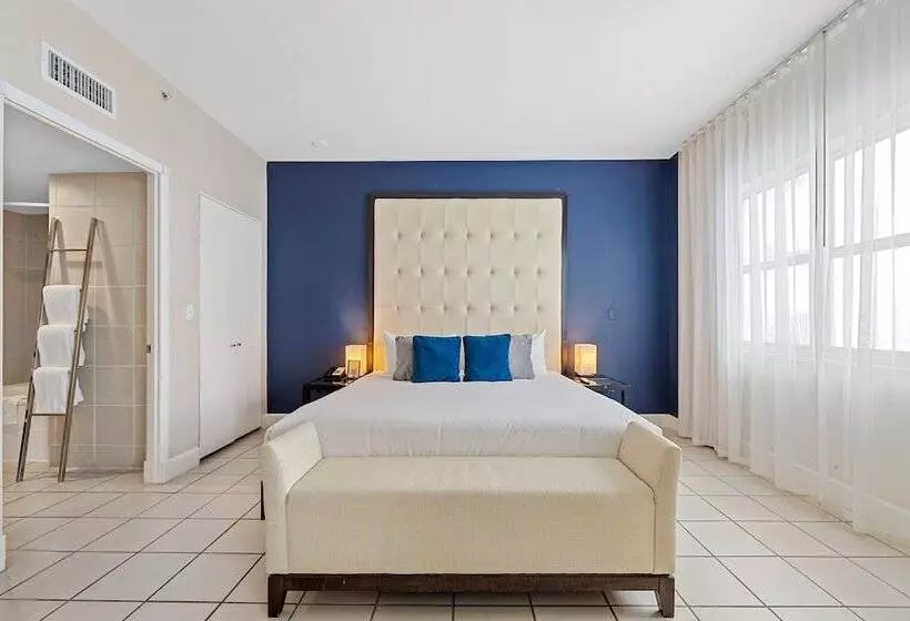 سوییت, The Sagamore Hotel South Beach